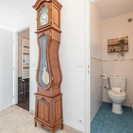 Lejlighed Large 2 Bdr Close To The Balcony & Garage